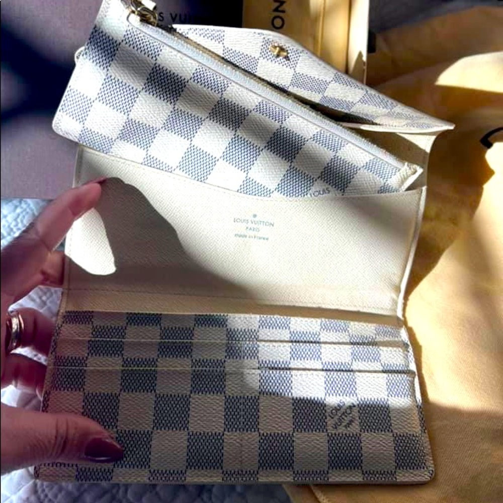 100% AUTHENTIC Louis Vuitton Damier Azur Josephine Wallet